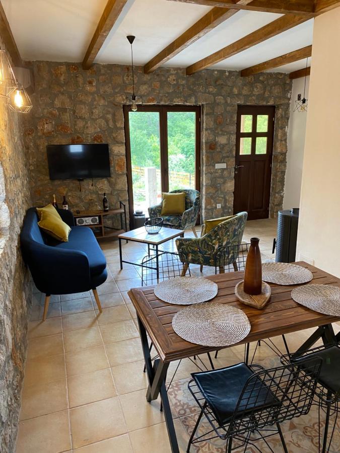 Guest House Mare Bar Ngoại thất bức ảnh